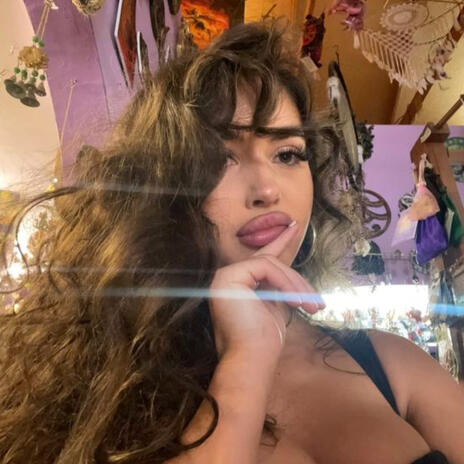 priscilla valencia / friend