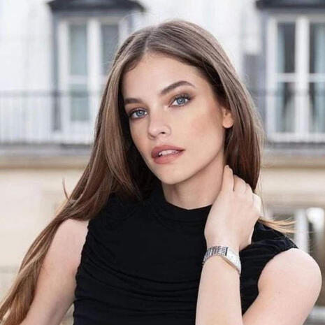 noelle sinclair-styles / friend
